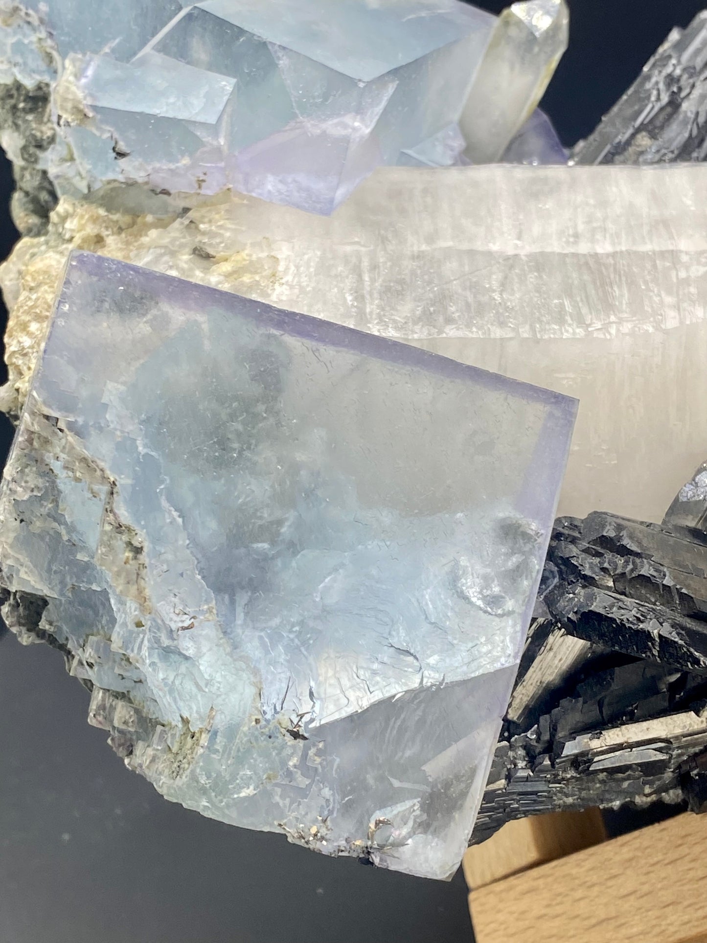 Large Wolframite, Purple Phantom Fluorite, Aqua Colored Fluorite, Pyrite, and Muscovite on large double Terminated Quartz (SUPER RARE MUSEUM/COLLECTOR QUALITY!)