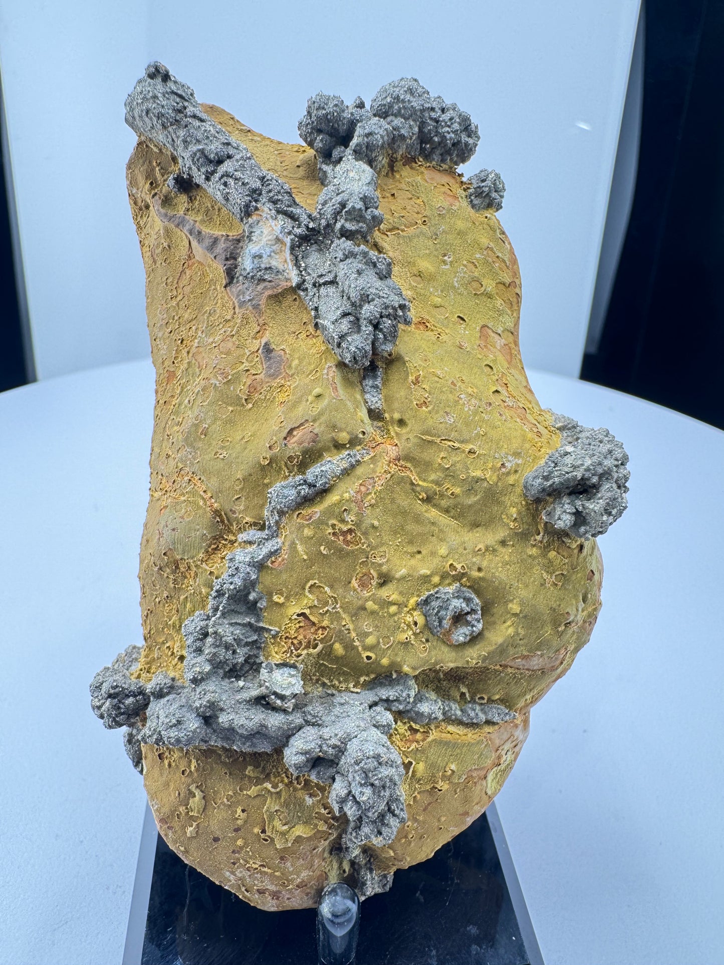Pyrite on Limonite Matrix - Kharan, Baluchistan Province, Pakistan.